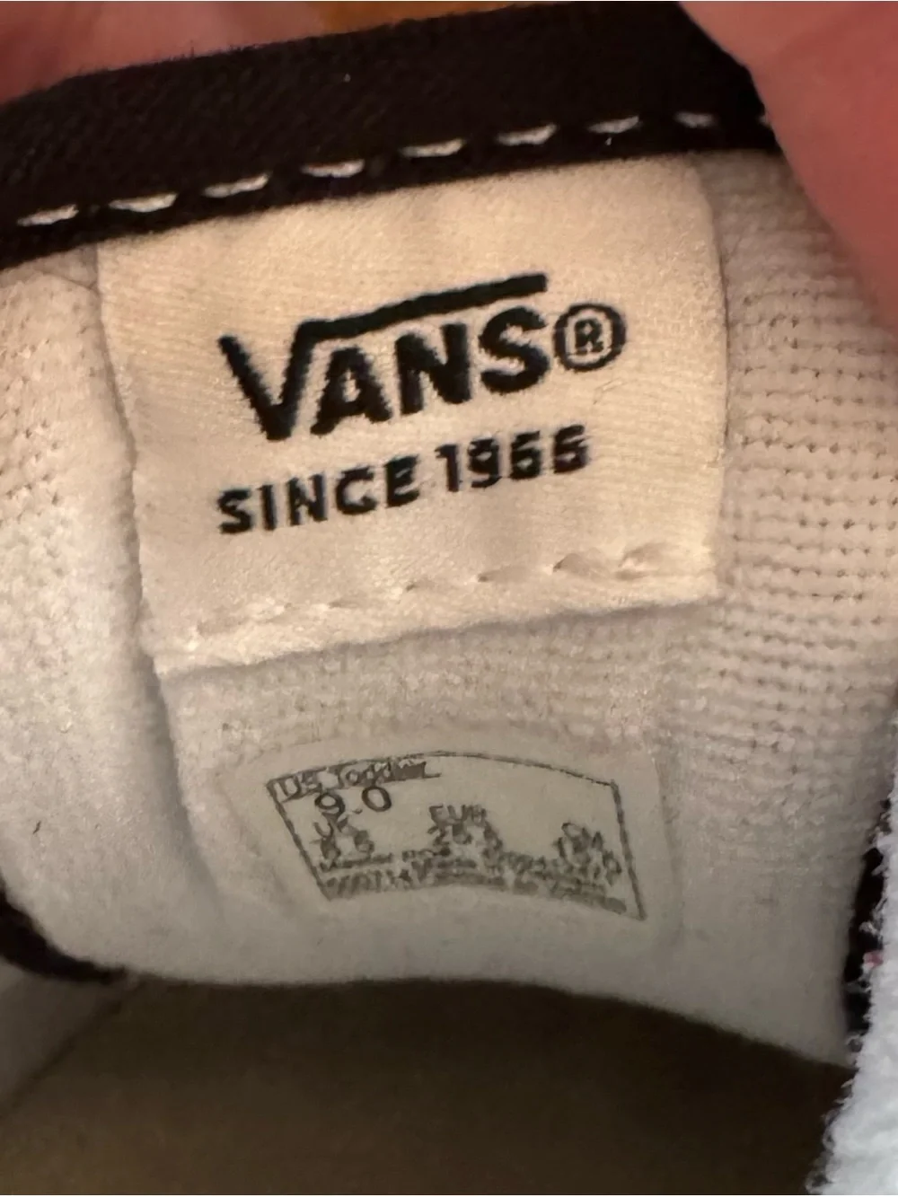 🖤🤍 Vans Old Skool Toddler Sneakers Size 9 Classic Skate Shoes 👟